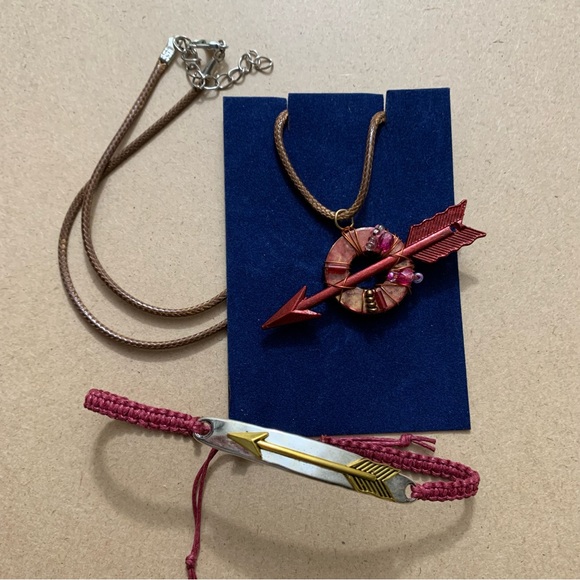 🔥5/$20🔥 Arrow Necklace and Macrame Bracelet New and Handmade - Picture 5 of 6